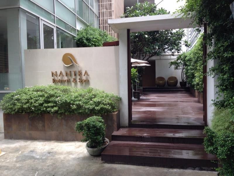 โรงแรมนันทรา เพลินจิต โรงแรม กรุงเทพมหานคร