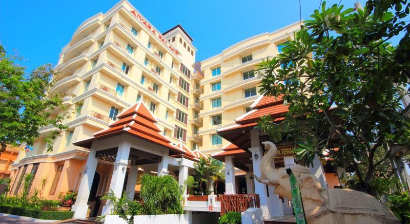โรงแรมนันทรา เพลินจิต โรงแรม